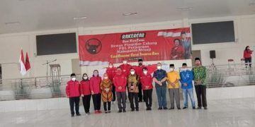 Bupati Mesuji Hadiri Rakercab PDI Perjuangan