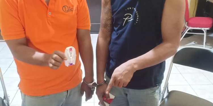 Polsek Bungku Tengah Ringkus Dua Pria Simpan Shabu Di Indekos