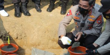 Kapolda Lampung Letakan Batu Pertama Pembangunan Mako Polres TuBaBa