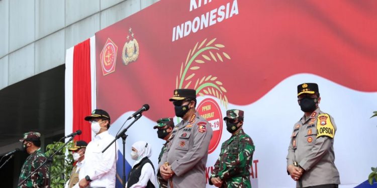 TNI-POlri Segera Salurkan Bantuan Sosial PPKM Darurat Kepada Masyarakat