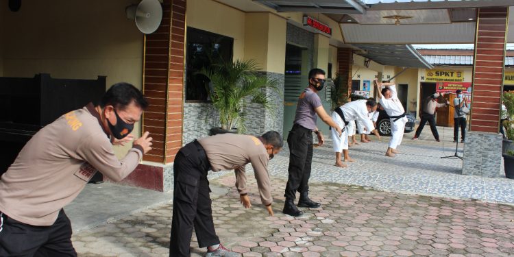 Kapolres TuBaBa: Mari Berjemur Dan Berolahraga Untuk Meningkatkan Imunitas Tubuh