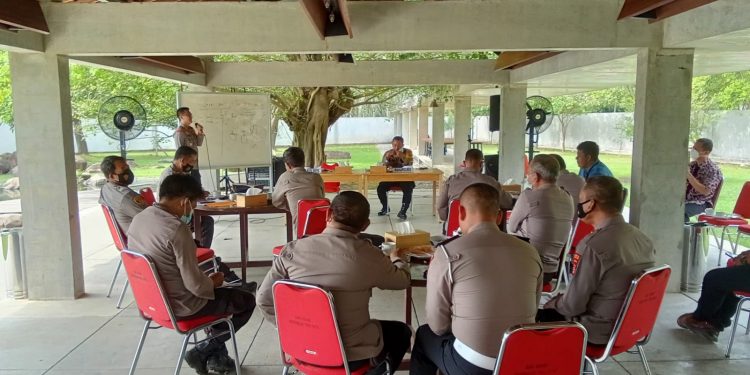 Polres TuBaBa Adakan Rapat Pelaksanaan PPKM Mikro