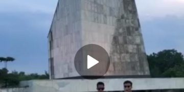 Ups.!!! Islamic Center Tulang Bawang Barat,Jadi Bahan Konten YouTube Musik Remix