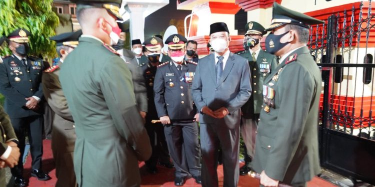 Danrem 071/Wijayakusuma Pimpin Apel Kehormatan dan Renungan Suci (AKRS) HUT RI Ke-76