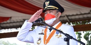 Umar Ahmad Hadiri Pengibaran Sang Saka Merah Putih