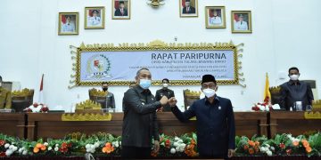 Paripurna DPRD,Bupati Tulang Bawang Barat Berharap Anggaran Dapat Berjalan Optimal