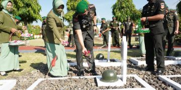 Danrem 071/Wijayakusuma Pimpin Ziarah Peringati HUT Ke-60 Korem 071/Wijayakusuma