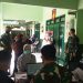 Letkol Inf Rivan Pantau Langsung Penyaluran BTPKLW Di Koramil 08/Giriwoyo