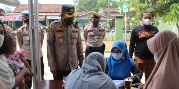 AKBP Sunhot P Silalahi, S.IK,M.M,Tinjau Lokasi Gerai Vaksin Kresna dan Berikan Donprize