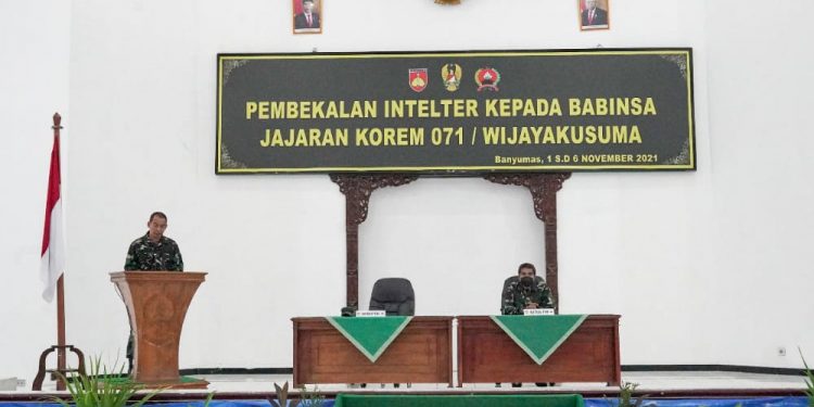 Pembekalan Intelijen Teritorial Babinsa Korem 071/Wijayakusuma Ditutup