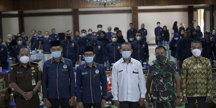 KAMPUD LamSel Gelar OHT dan Bedah Buku, Seno Aji : Wujudkan Pemerintahan Kolaboratif Dalam Pembangunan Daerah