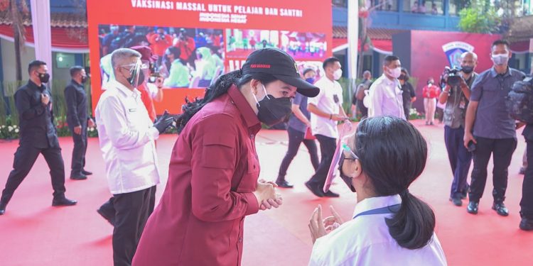 Imbau Kebijakan PTM 100% Dievaluasi, Puan Maharani: Lengkapi Vaksinasi Terlebih Dahulu