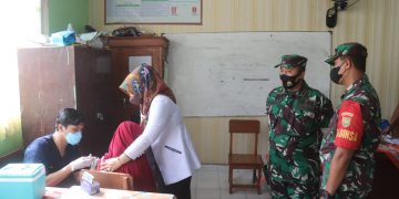 Koramil 410-05/TKP Gelar Vaksinasi Covid 19 Tahap Pertama Untuk Pelajar MIN 9 Bandar Lampung