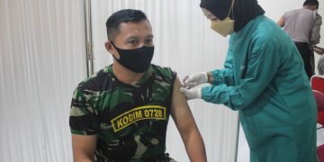 Guna Mendukung Program Pemerintah, Ratusan Prajurit Kodim 0728/Wonogiri Terima Vaksin Booster