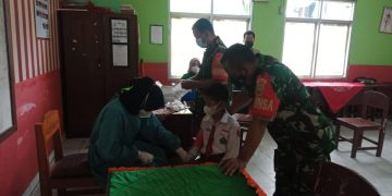 Koramil 410-06/KDT Menggelar Serbuan Vaksin Untuk Pelajar MIN 1 Tanjung Karang