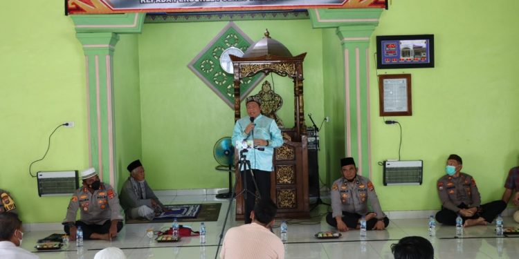 Personel Polres Tulang Bawang Menerima Wawasan Kebangsaan