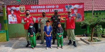 Dukung Vaksinasi Tingkat Pelajar, Koramil 410-03/TBU Gelar Serbuan Vaksin Covid – 19  di SD Madrasah Nurul Asrof