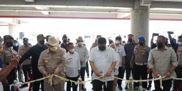 Umar Ahmad Bupati TuBaBa, Dampingi Erlangga Hartanto dan Arinal Djunaidi Resmikan Pasar Pulung