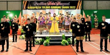 Bupati Winarti Buka Acara Grand Final Pemilihan Mulei Menganai Tulang Bawang 2022