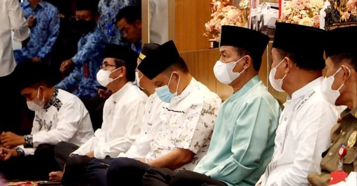 H. Budi Utomo Ikuti Peringatan Nuzulul Qur’an 1443 H Secara Virtual dengan Pemerintah Provinsi Lampung