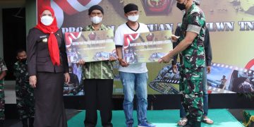 Sebanyak 20Ribu Penerima BT-PKLWN, Diserahkan Kolonel Inf Faisol Secara Simbolis di Makodim 0410/KBL