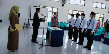 Nazaruddin Hadiri Langsung Pelantikan Aparatur Tiyuh Tirta Makmur