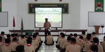 Bekali dan Tumbuhkan Semangat Bela Negara, Korem 071/Wijayakusuma Berikan Latihan Bela Negara dan Kepramukaan SMK 75-1 Purwokerto
