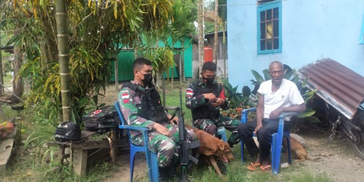 Tak Dapat Dipisahkan, Satgas Pamtas Yonif 711/Rks Dan Warga Saling Berkunjung
