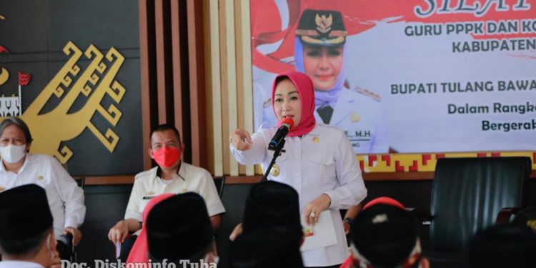 Winarti Gelar Silaturahmi Guru PPPK dan Koordinator Bidan Desa