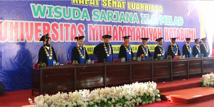 Bupati Lampung Utara Hadiri Wisuda Universitas Muhammadiyah Kotabumi