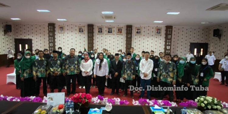 Bupati Winarti Beri Motivasi ke 42 Mahasiswa KKN STAI Tulang Bawang