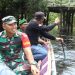 Dandim 1012/Buntok Cek Lokasi TMMD Menggunakan Perahu