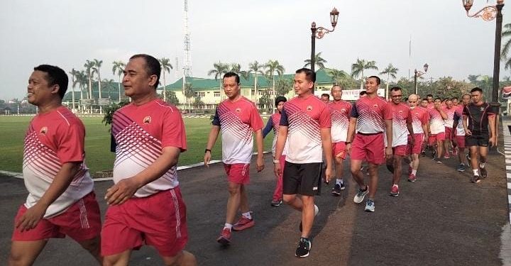 Melalui Mlipir Bareng, Danrem 071/Wijayakusuma Ingatkan Prajurit untuk Menjaga Pola Hidup Sehat