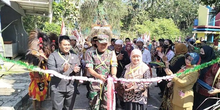 Tim Penilai Kampung Pancasila Korem 074/Warastratama Datangi Desa Keron Lor