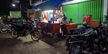 Angkringan Mu Tempat Nongkrong dan Makan, Minum Murah