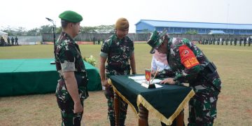 Kasrem 071/Wijayakusuma Dampingi Kasdam IV/Diponegoro Tutup TMMD 114 Tegal