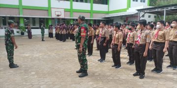 Latihan PBB, Babinsa Koramil 410-05/TKP Harapkan Pelajar SD IT Fitrah Insani Bertambah Disiplin