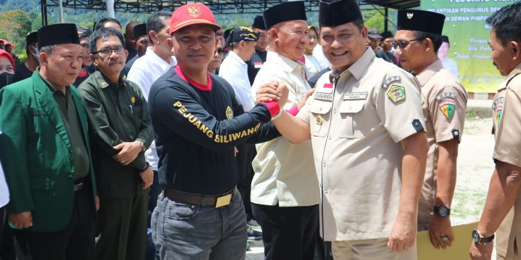 Mantan Bupati Mukhlis, Bupati Parosil dan Mantan Sekda Lingga dilantik sebagai Pengurus Pejuang Siliwangi Bersatu