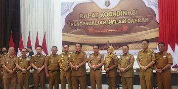 Wakil Bupati Lambar Hadiri Rakornas SPKPI dan TPID