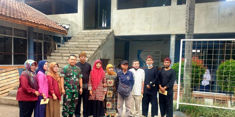 Pangdam III/Slw Dampingi Kasad Tinjau Progres Pembangunan Masjid Abdurachman Di SMP Kartika XIX-1