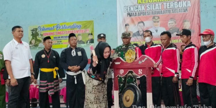 Bupati Winarti Membuka Kejuaraan Pencak Silat Terbuka “APDESI CUP” Tahun 2022 di Rawajitu Selatan