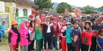 PM Jalan Sehat Bersama Masyarakat Sekincau