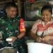 Terkejut..!! Sugiyatmi Tak Menyangka Babinsa Kodim 0735/Surakarta Masuk Dapur Miliknya