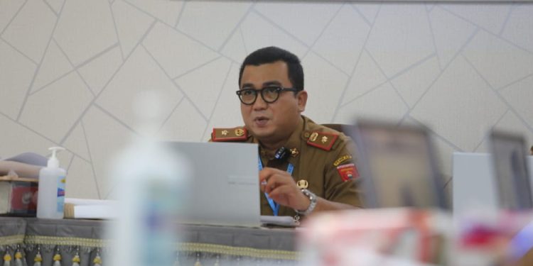 Drs Adi Utama Hadiri Penilaian Akreditasi RSUD Alimuddin Umar