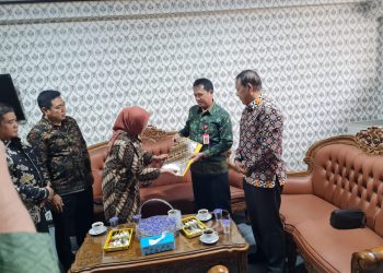 Drs. Nukman. MM, Ditunjuk Gubernur jadi Plh Bupati Lampung Barat