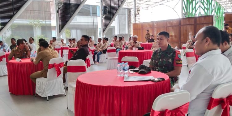 Jadi Narasumber Bimtek, Dansatgas Pamtas Yonif 645/GTY Jelaskan Tugas dalam Menjaga Pengamanan Perbatasan RI-MLY