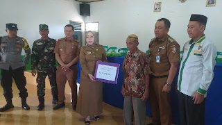 Zaidirina Salurkan Bantuan untuk Korban Bencana Alam