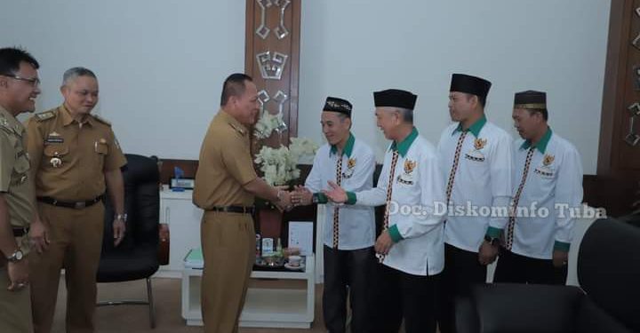 Penjabat Bupati Tulang Bawang Drs Qudrotul Ikhwan MM laksanakan Audiensi dengan Baznas Tulang Bawang
