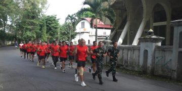 Kodim 0735/Surakarta Genjot Stamina Fisik dengan Lari Aerobik dan Olahraga Bersama