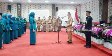 Penjabat Bupati Tulang Bawang, Drs Qudrotul Ikhwan MM Lantik Ketua Tim Penggerak TP PKK Kecamatan Se-Kabupaten Tulang Bawang